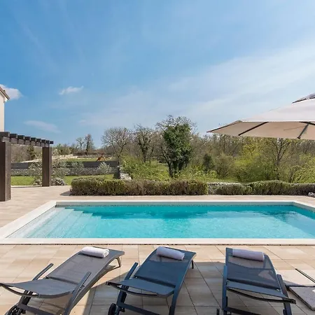 Villa Santi