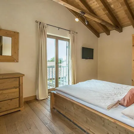 Villa Santi Svetvinčenat
